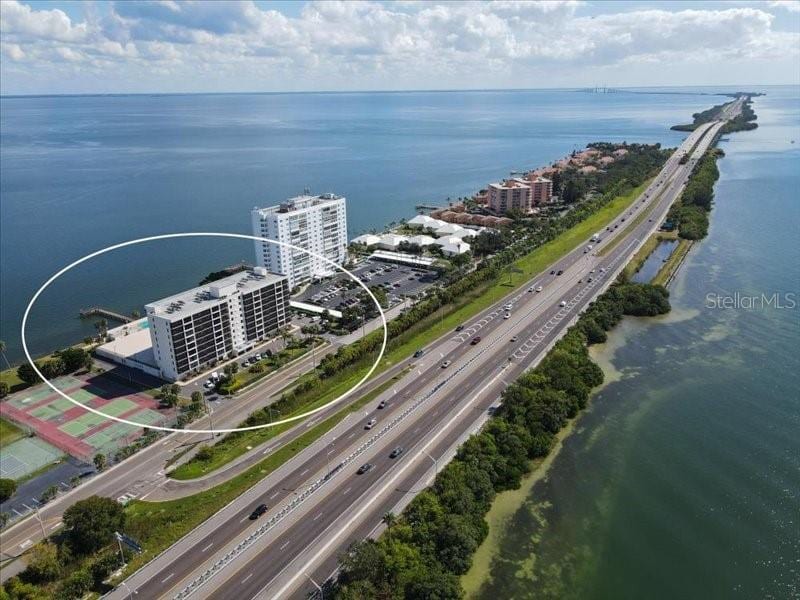 7100 Sunshine Skyway Ln S #706 photo 2