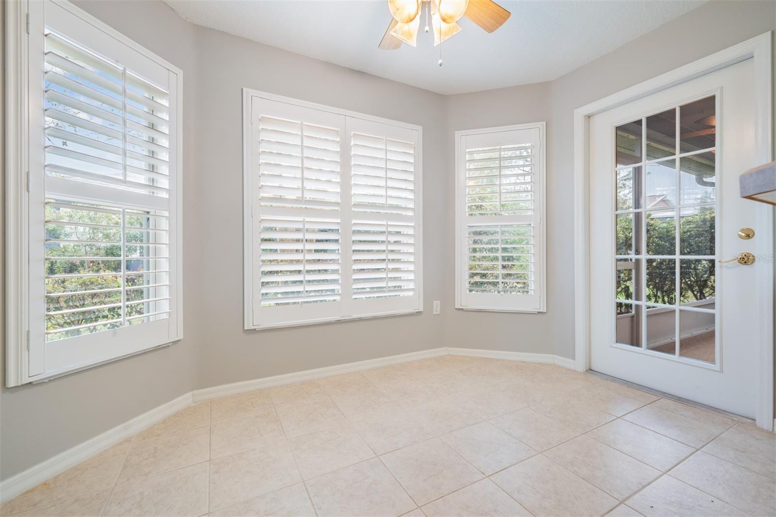 10230 Old Tampa Bay Dr photo 4
