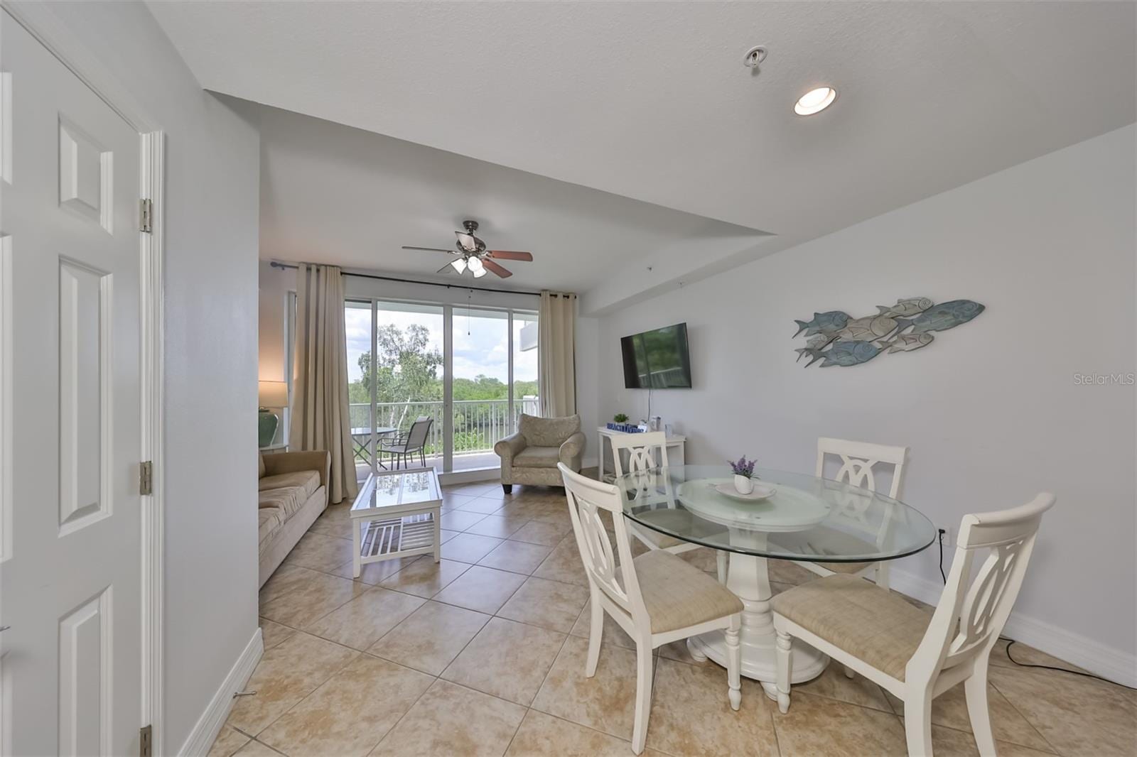 3226 Mangrove Point Dr photo 5