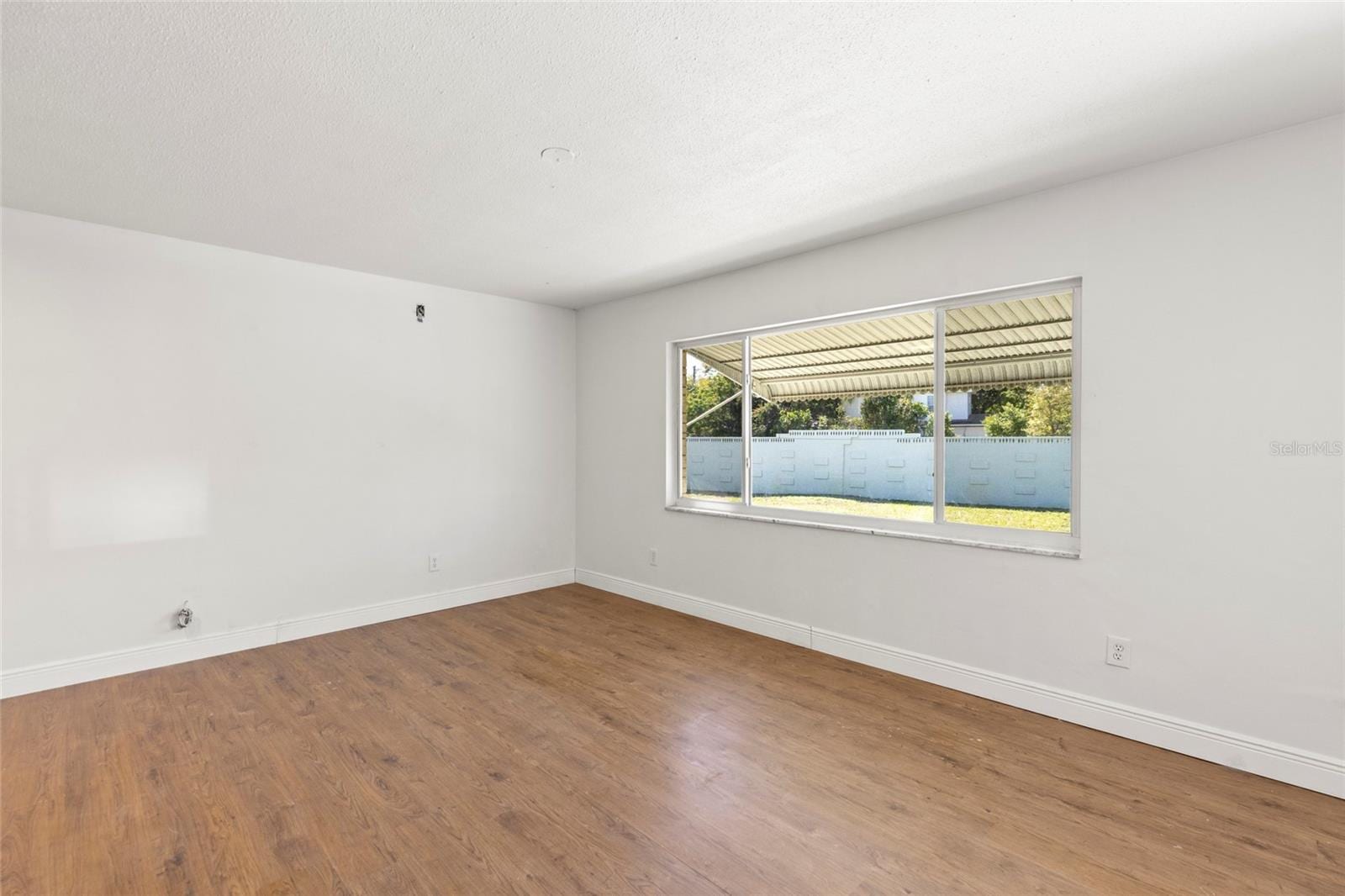250 NW Rosery Rd #314 photo 5