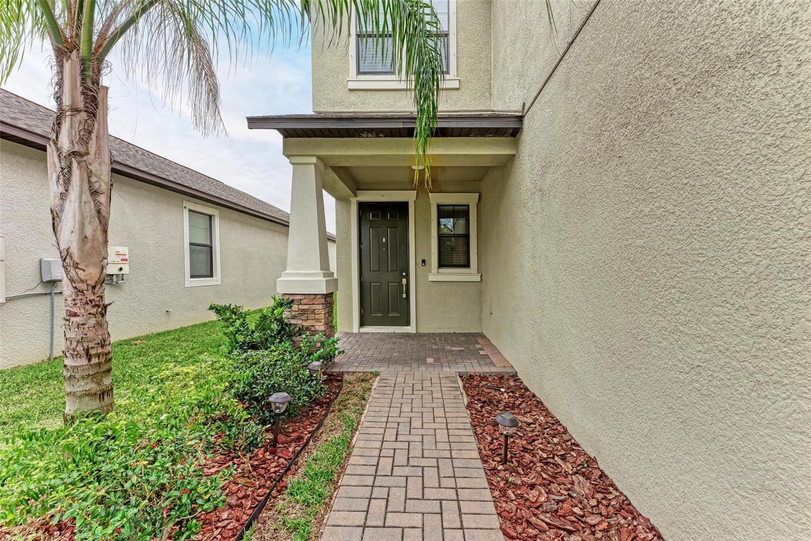 9917 Ivory Dr photo 3