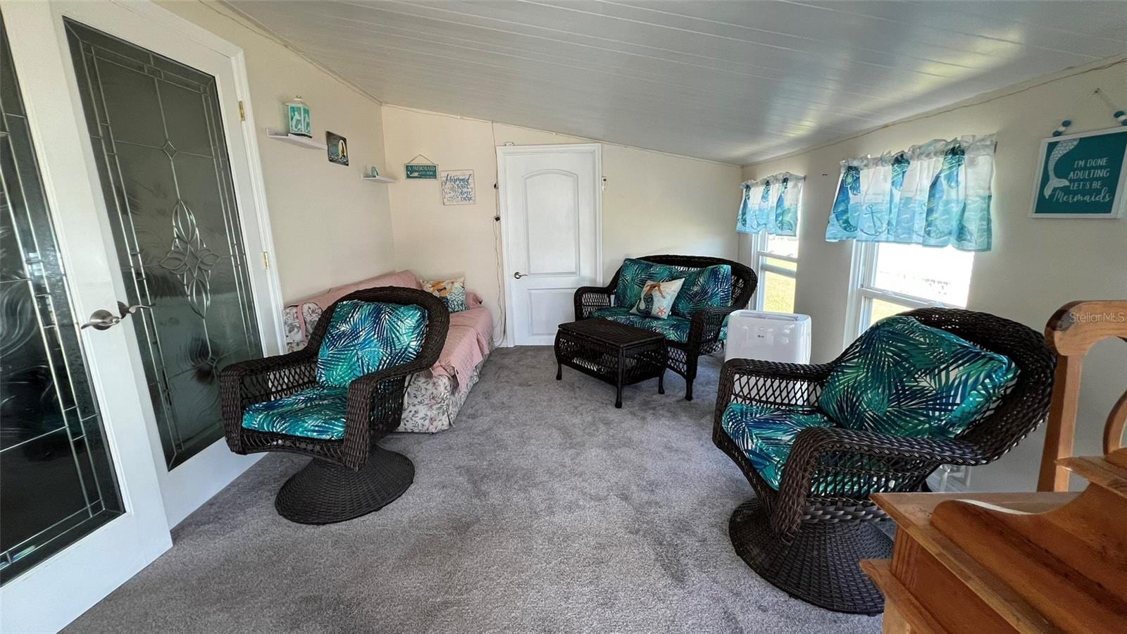 3829 Chah Dr photo 2
