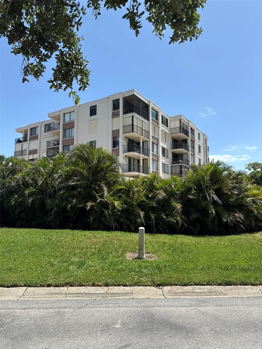 6218 Palma Del Mar #303 photo 3
