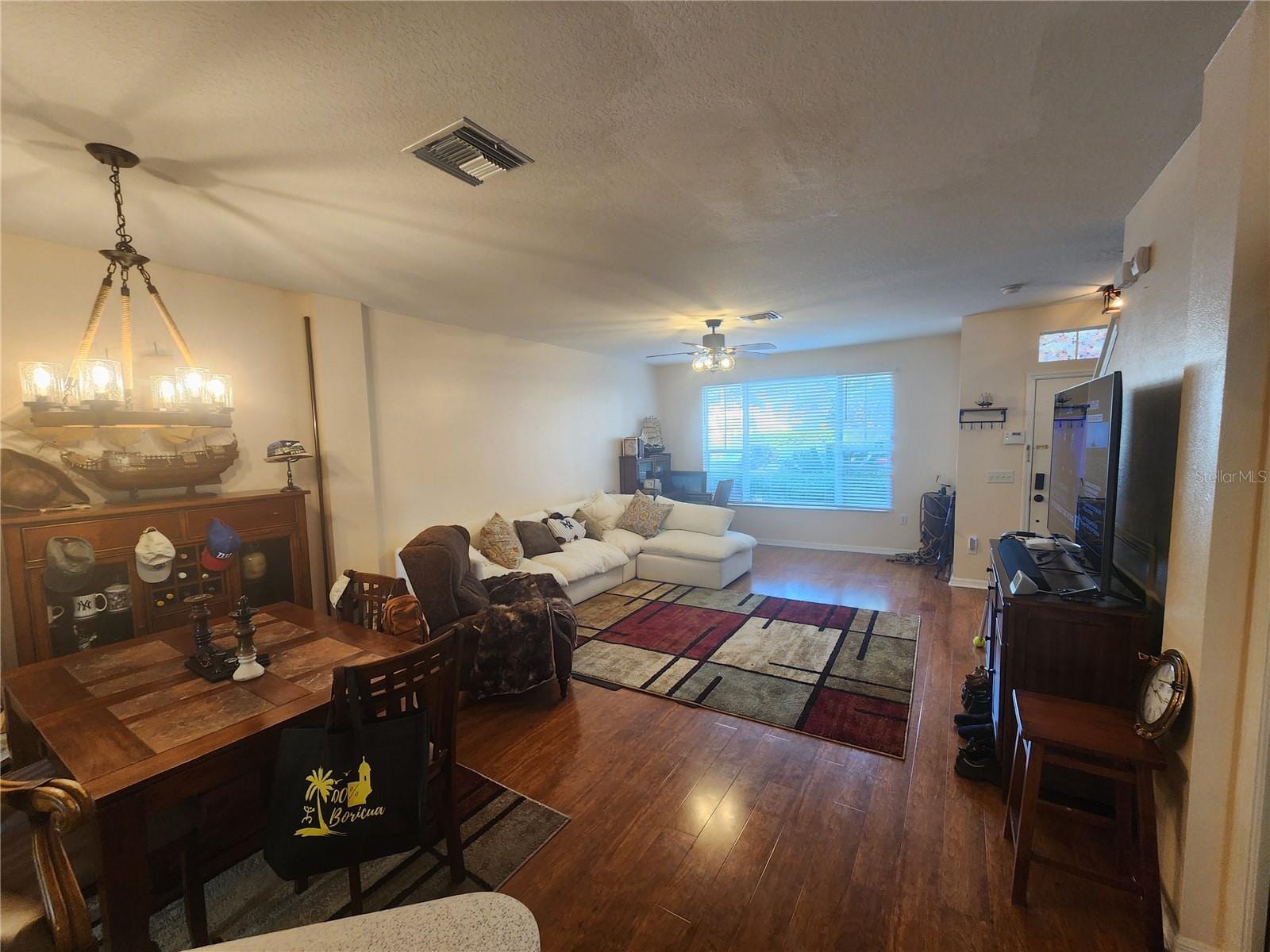 2247 Golden Oak Ln photo 5
