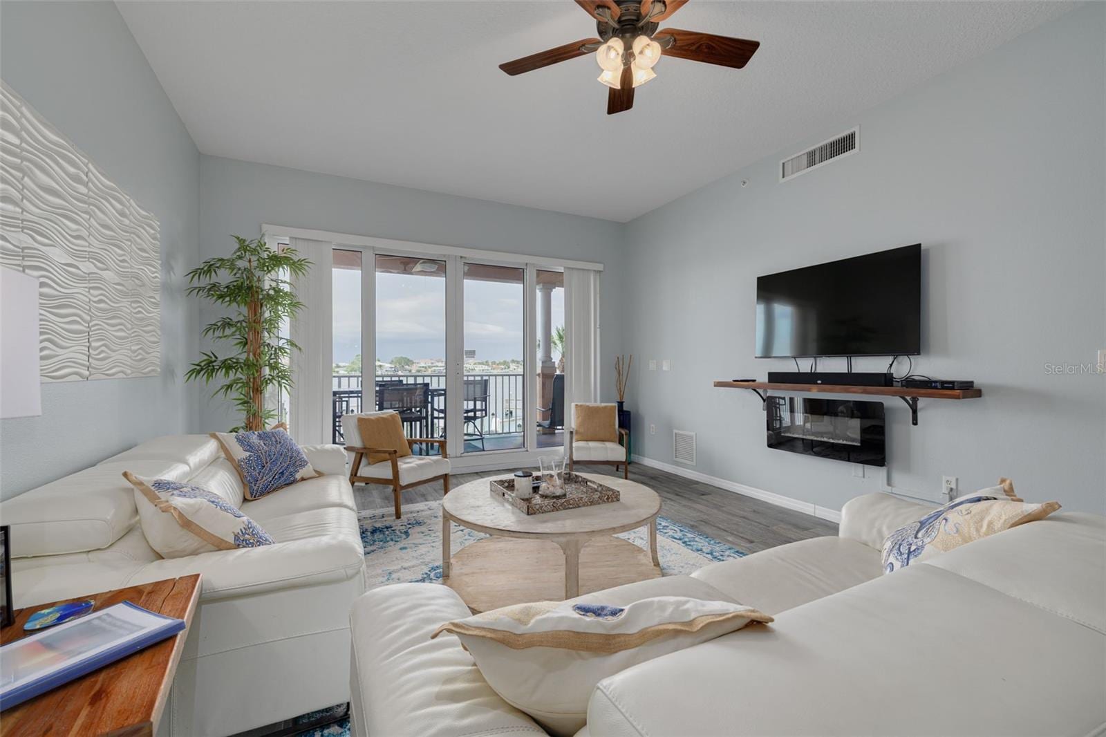 530 S Gulfview Blvd #205 photo 5