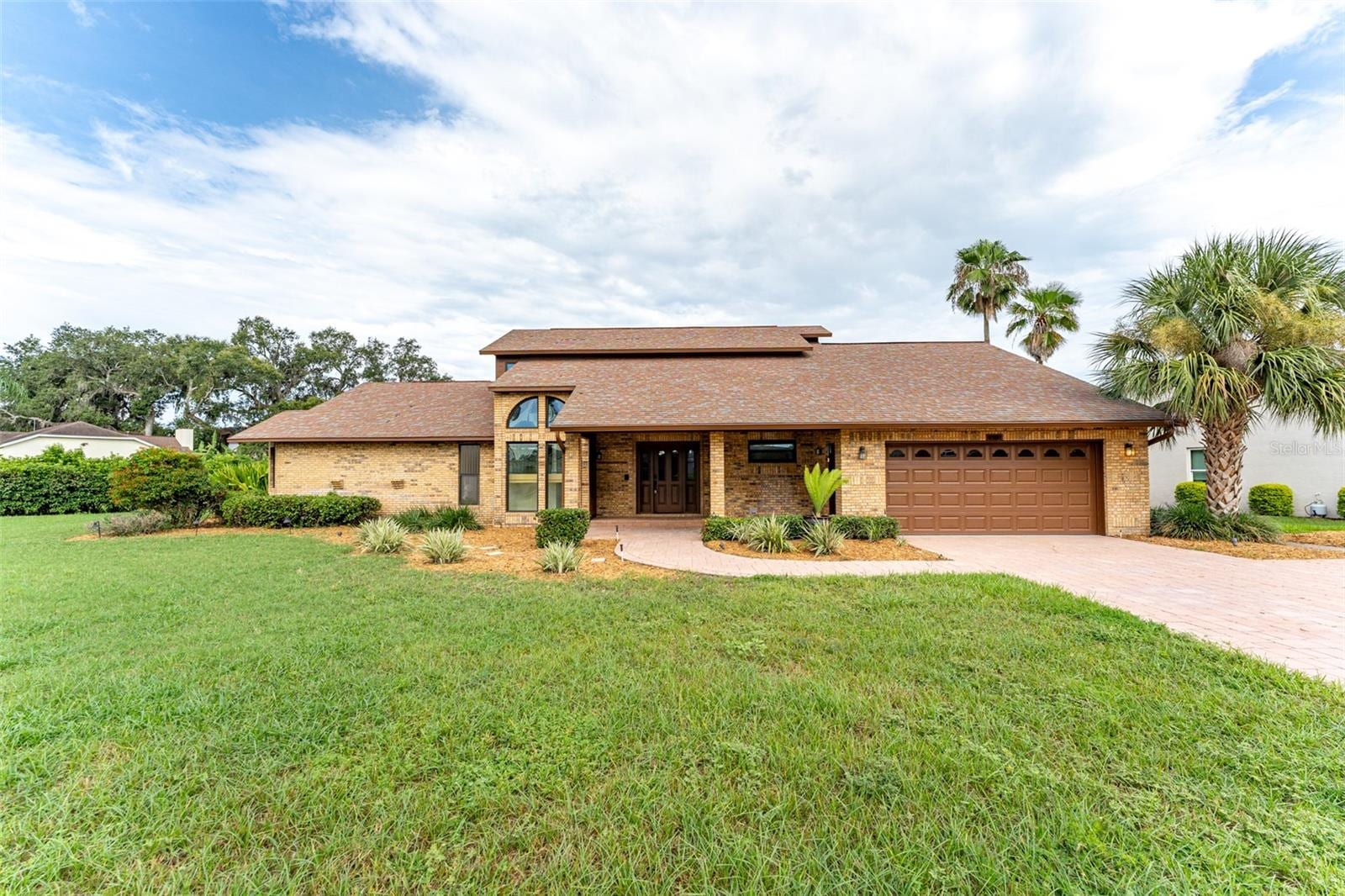 6151 Silver Oaks Dr photo 4
