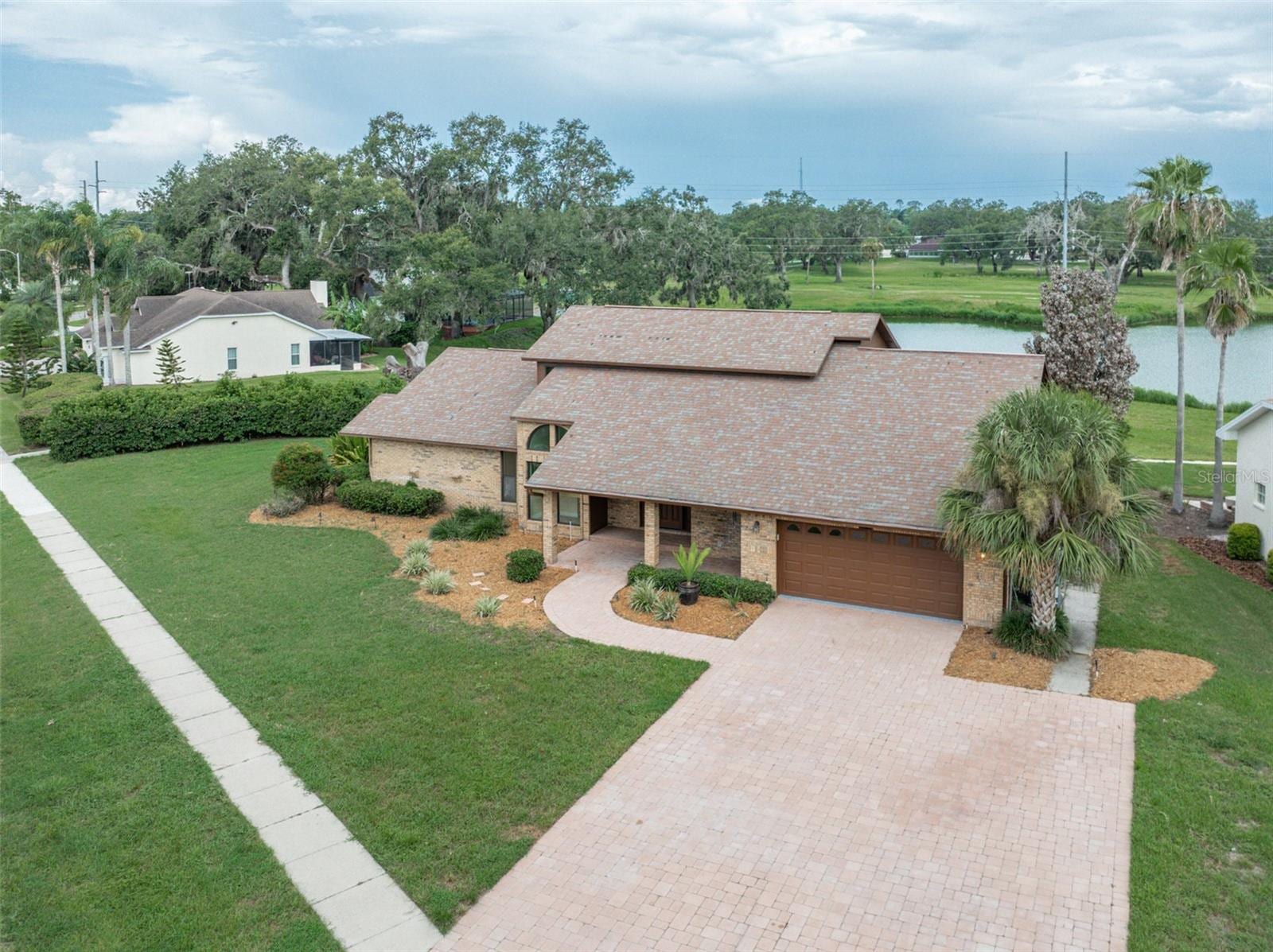 6151 Silver Oaks Dr photo 5