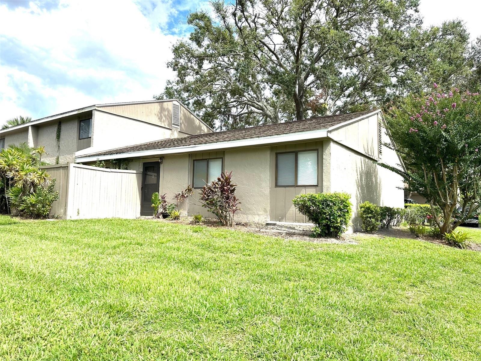 8002 Hibiscus Dr #8002 photo 2