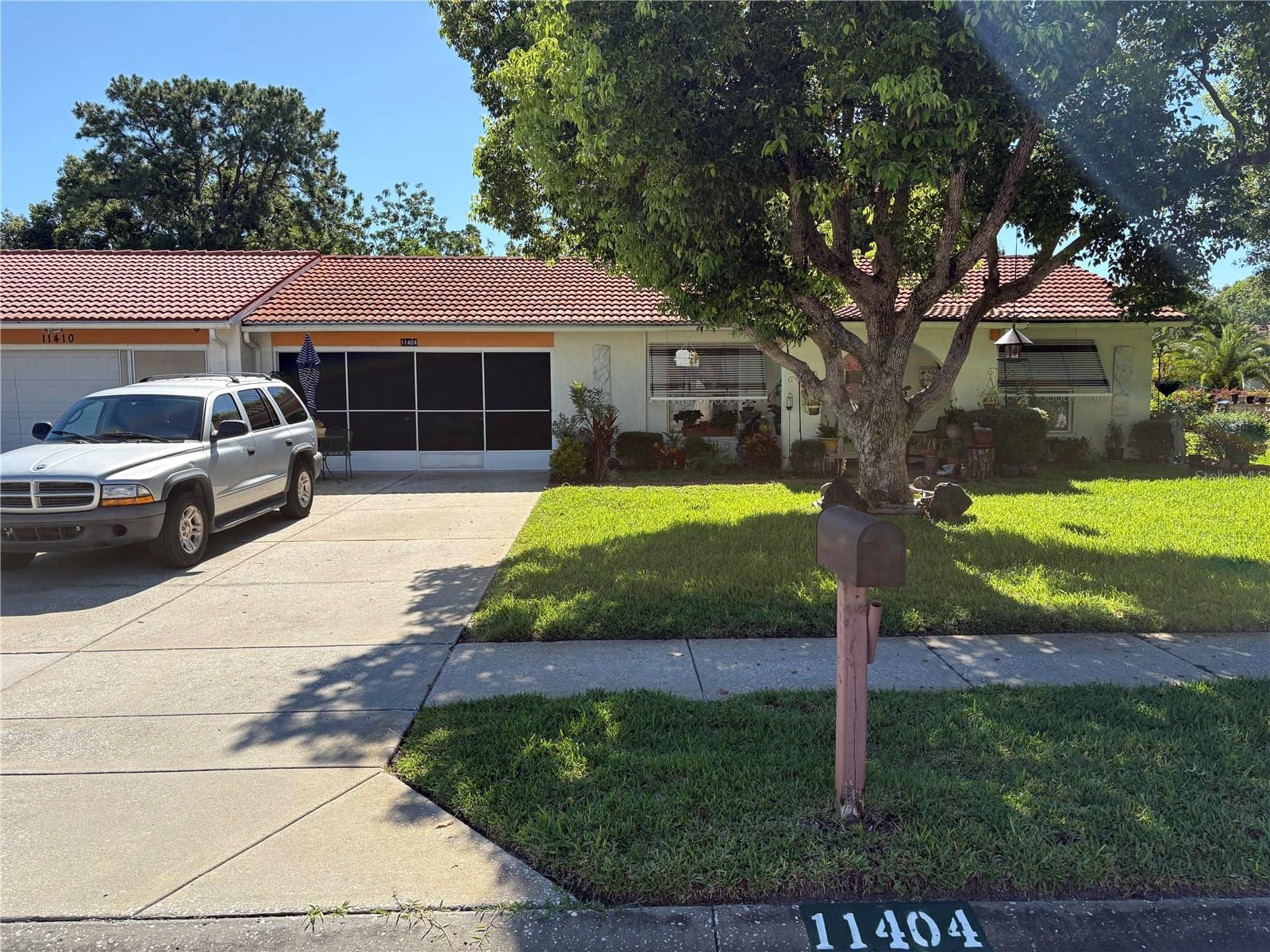 11404 Stansberry Dr photo 3