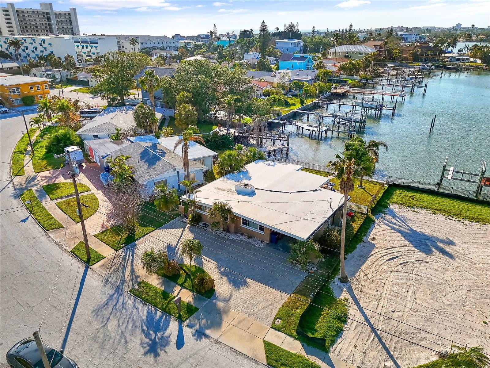 15305 Harbor Dr photo 4