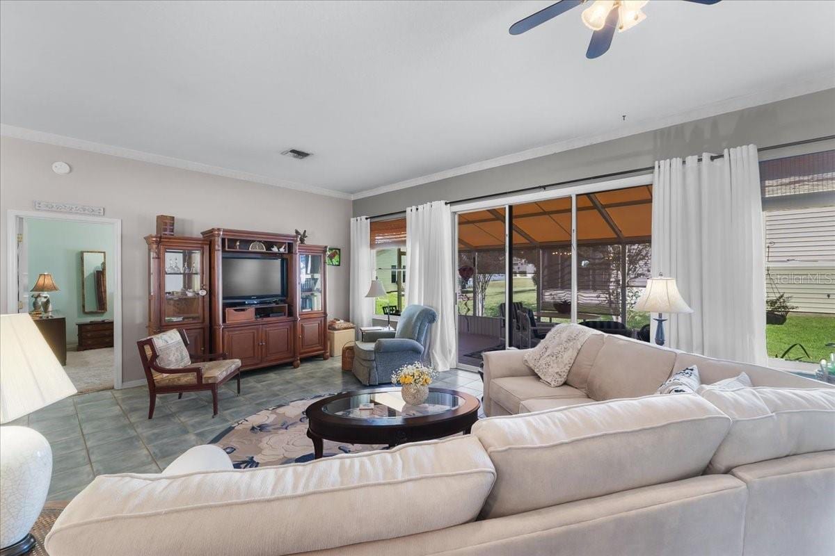 6004 Sanderling Dr photo 3
