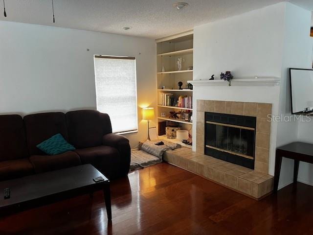 18330 Cypress View Way photo 3
