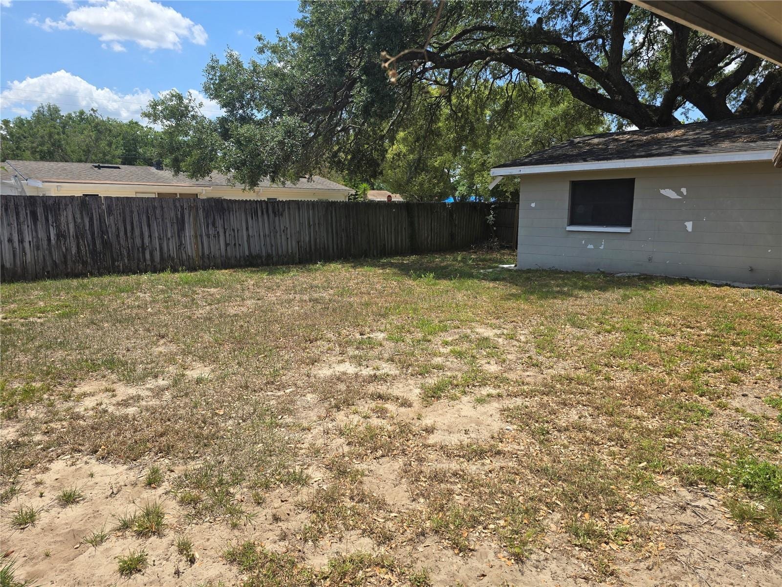 6124 11th St photo 3