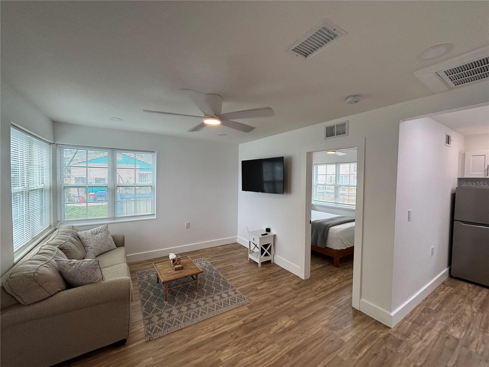 14141 Gulf Blvd #5 photo 4
