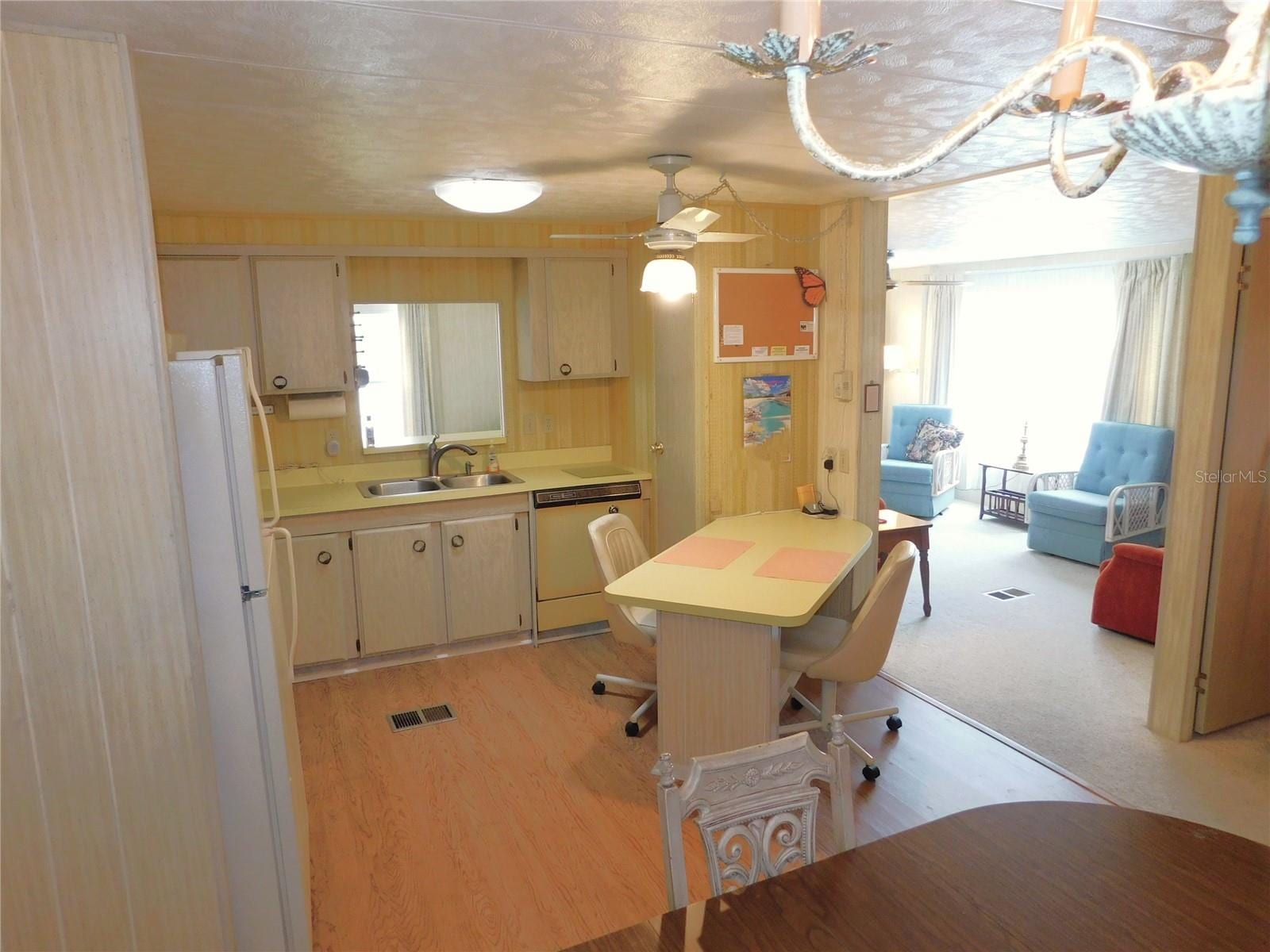 36934 Beth Ave photo 4
