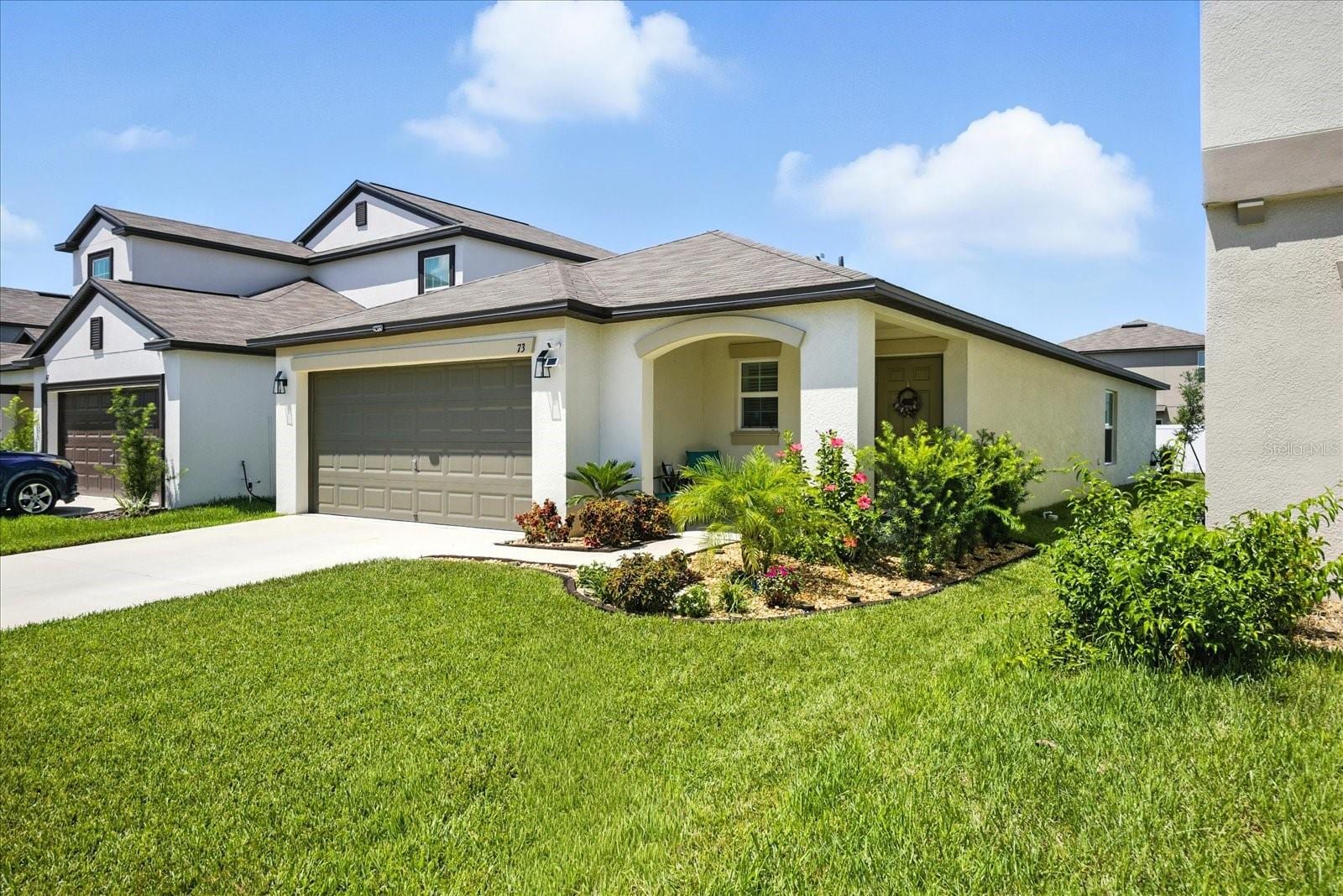 73 Rain Lily Ave photo 4