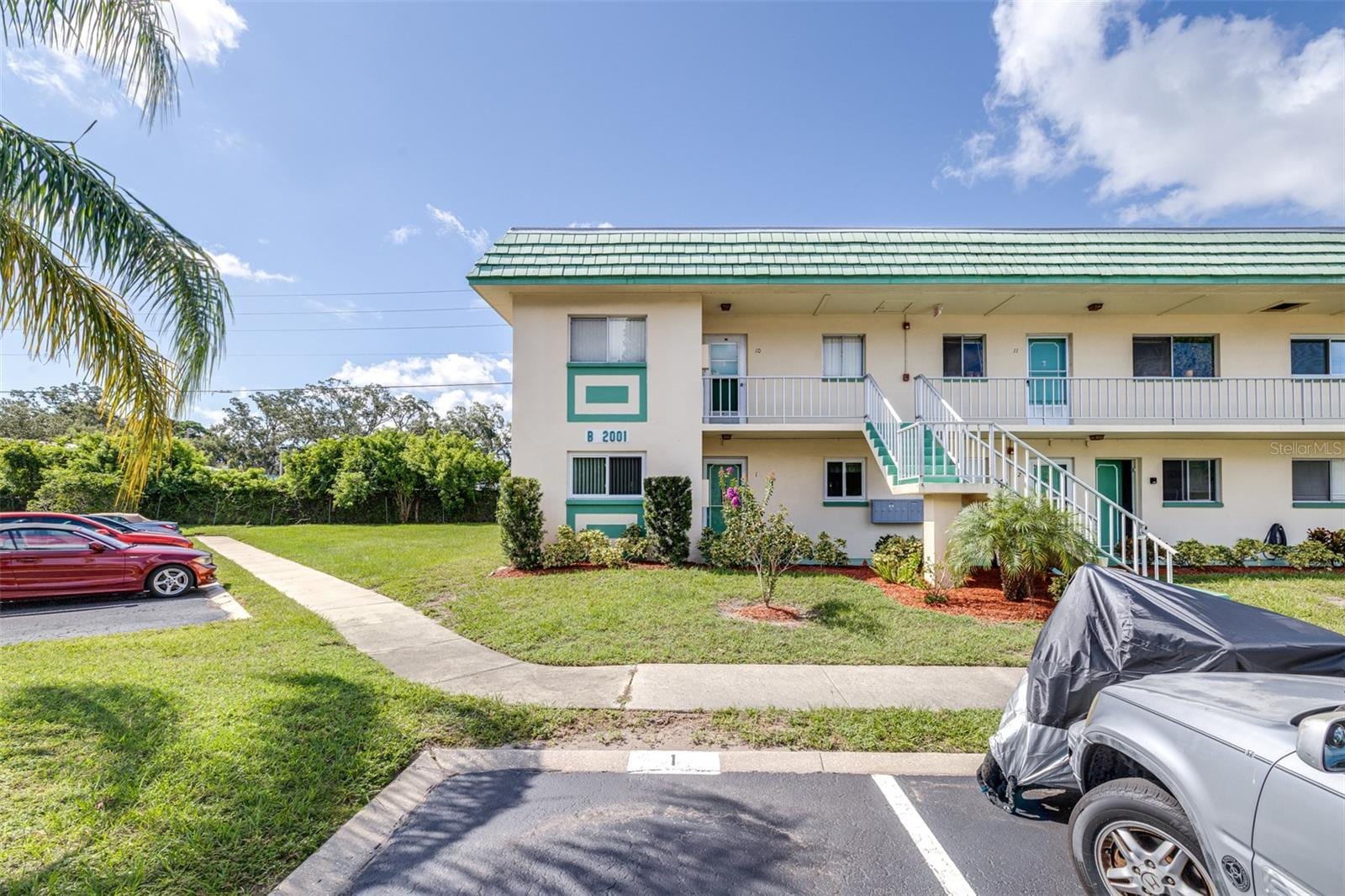 2001 Greenbriar Blvd #1 photo 4