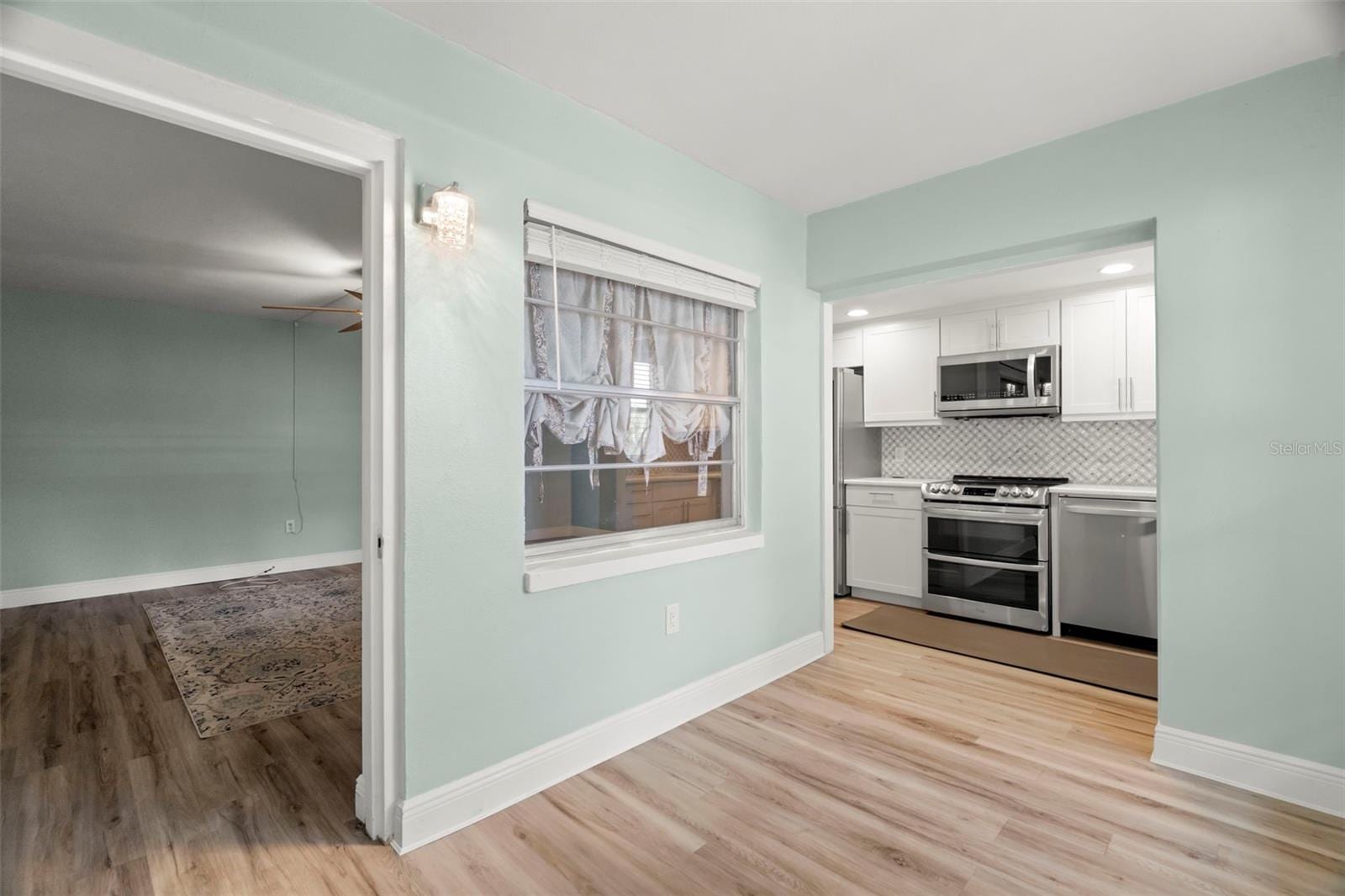 4780 Cove Cir #205 photo 5