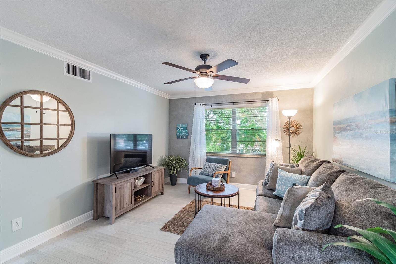 439 S Paula Dr #202 photo 5