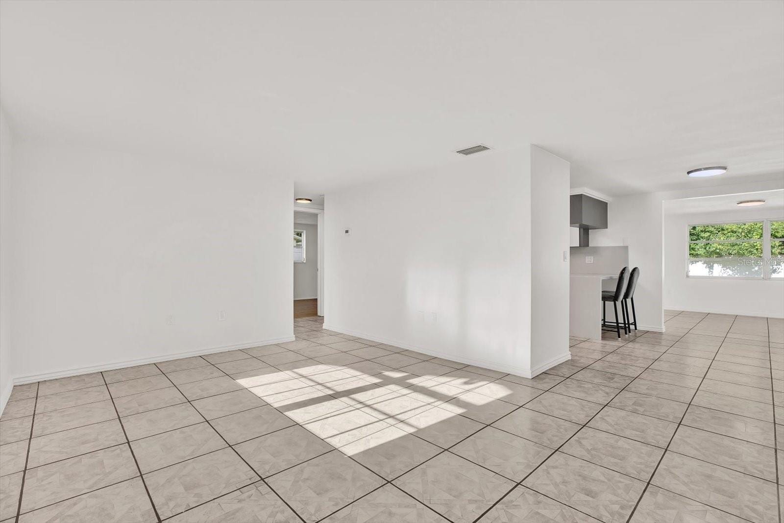 6701 Parkside Dr photo 2