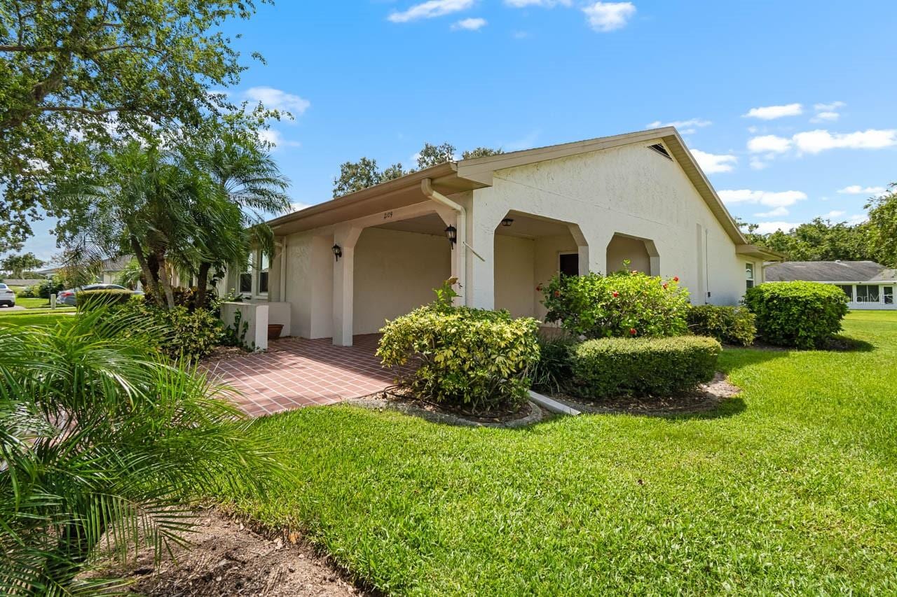 2109 Harleston Pl #2109 photo 5