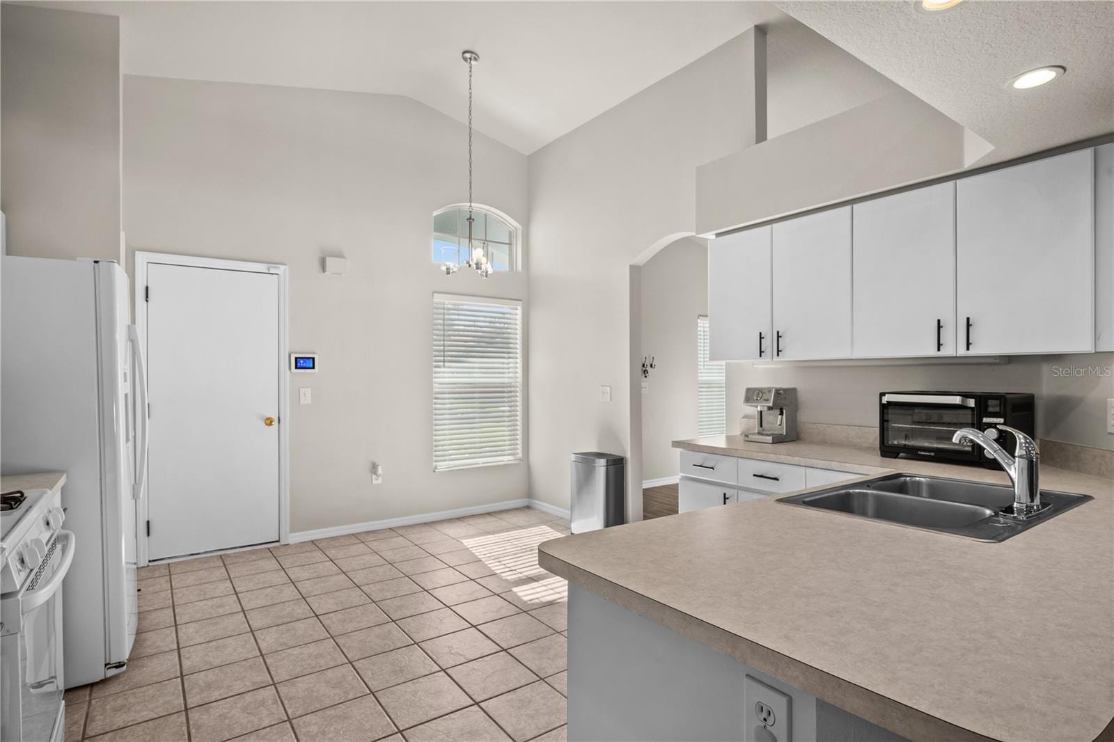 31308 Wrencrest Dr photo 5