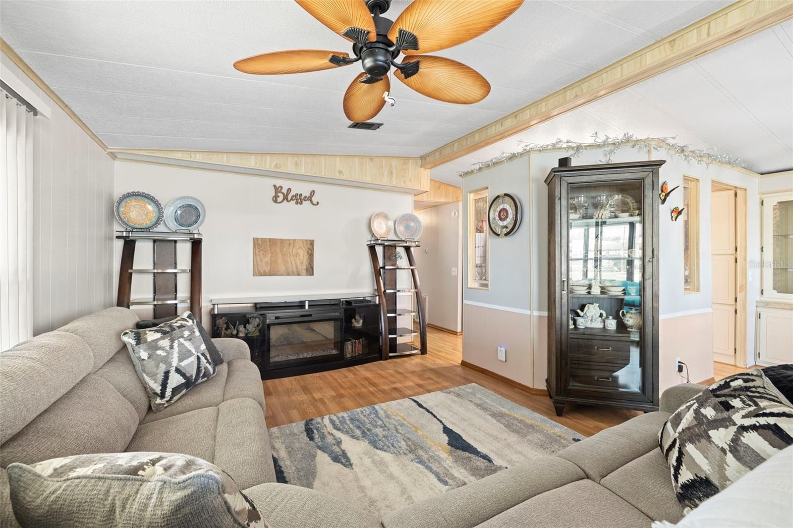 35918 Verano Ln photo 4