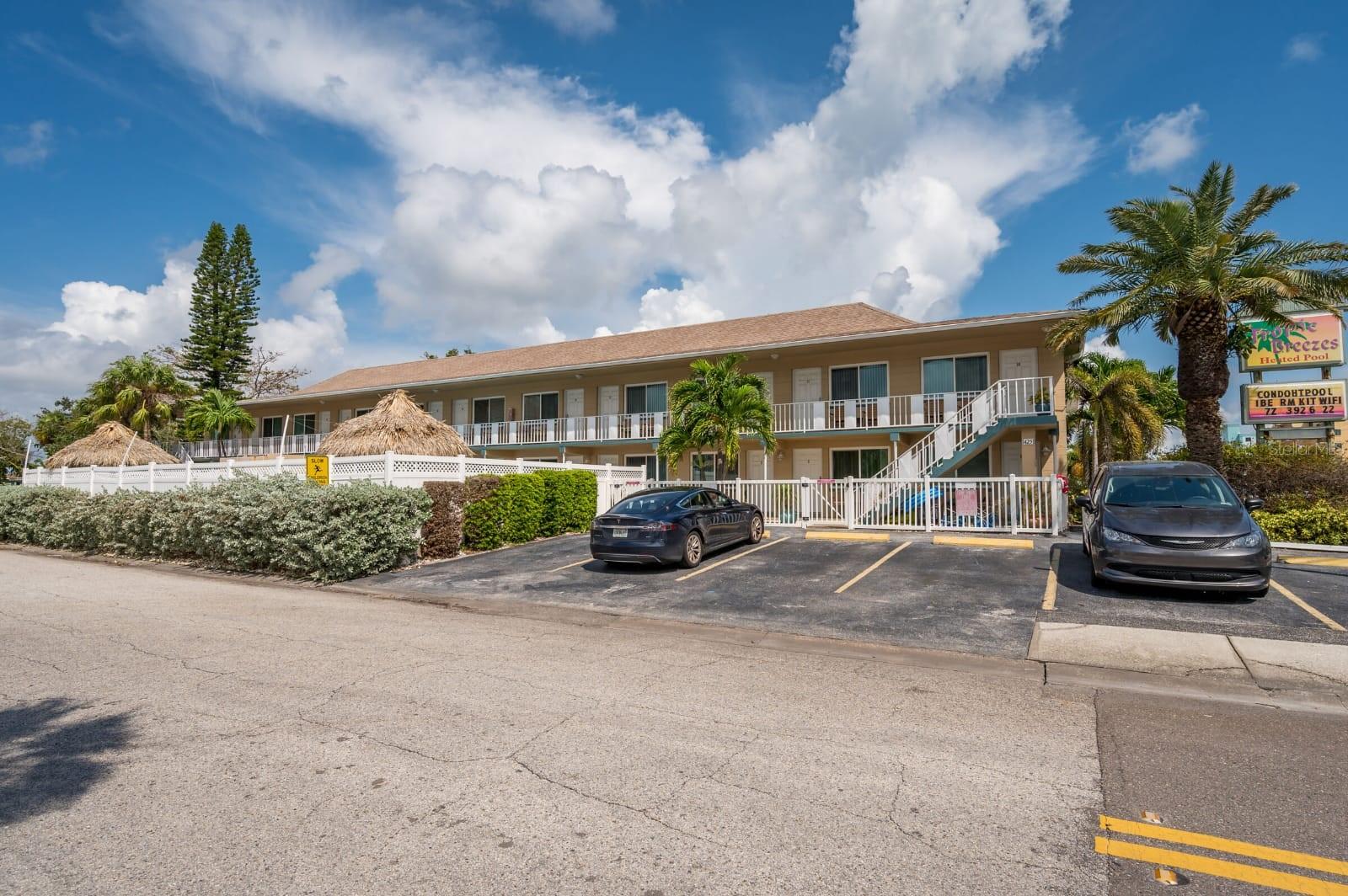 14251 Gulf Blvd #12 photo 3