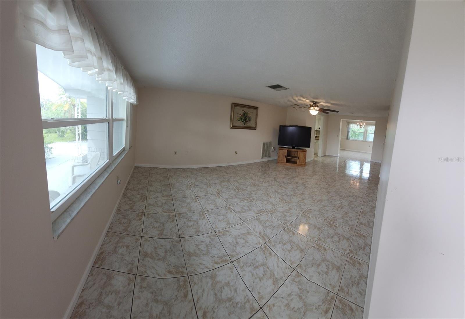 1010 Gulf Rd photo 2