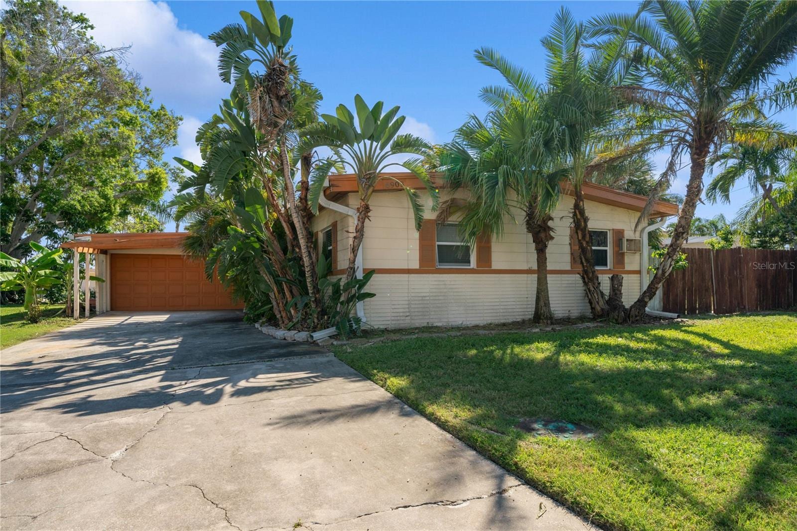 6903 S Shore Dr S photo 3