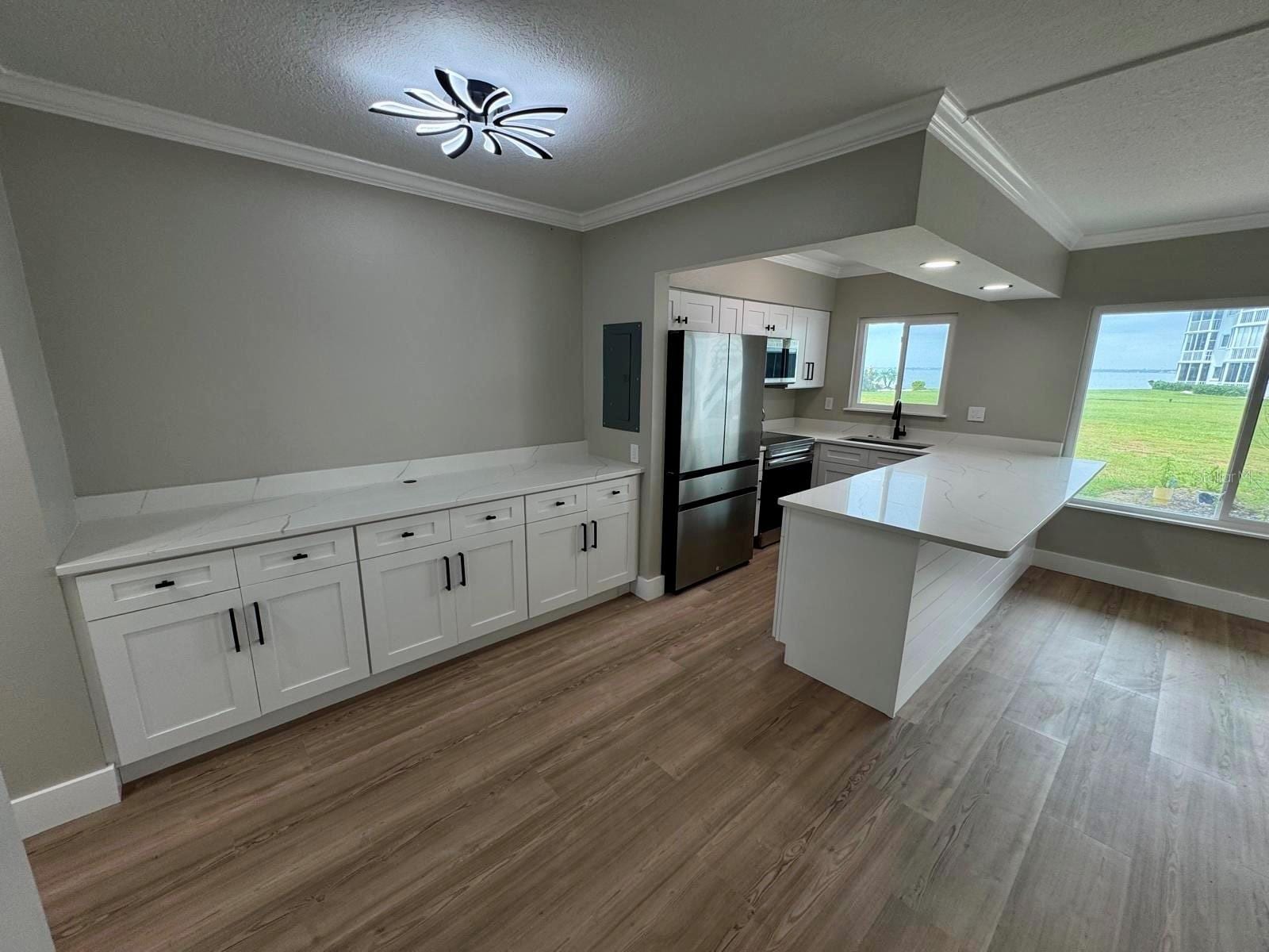 767 John Ringling Blvd #2 photo 4