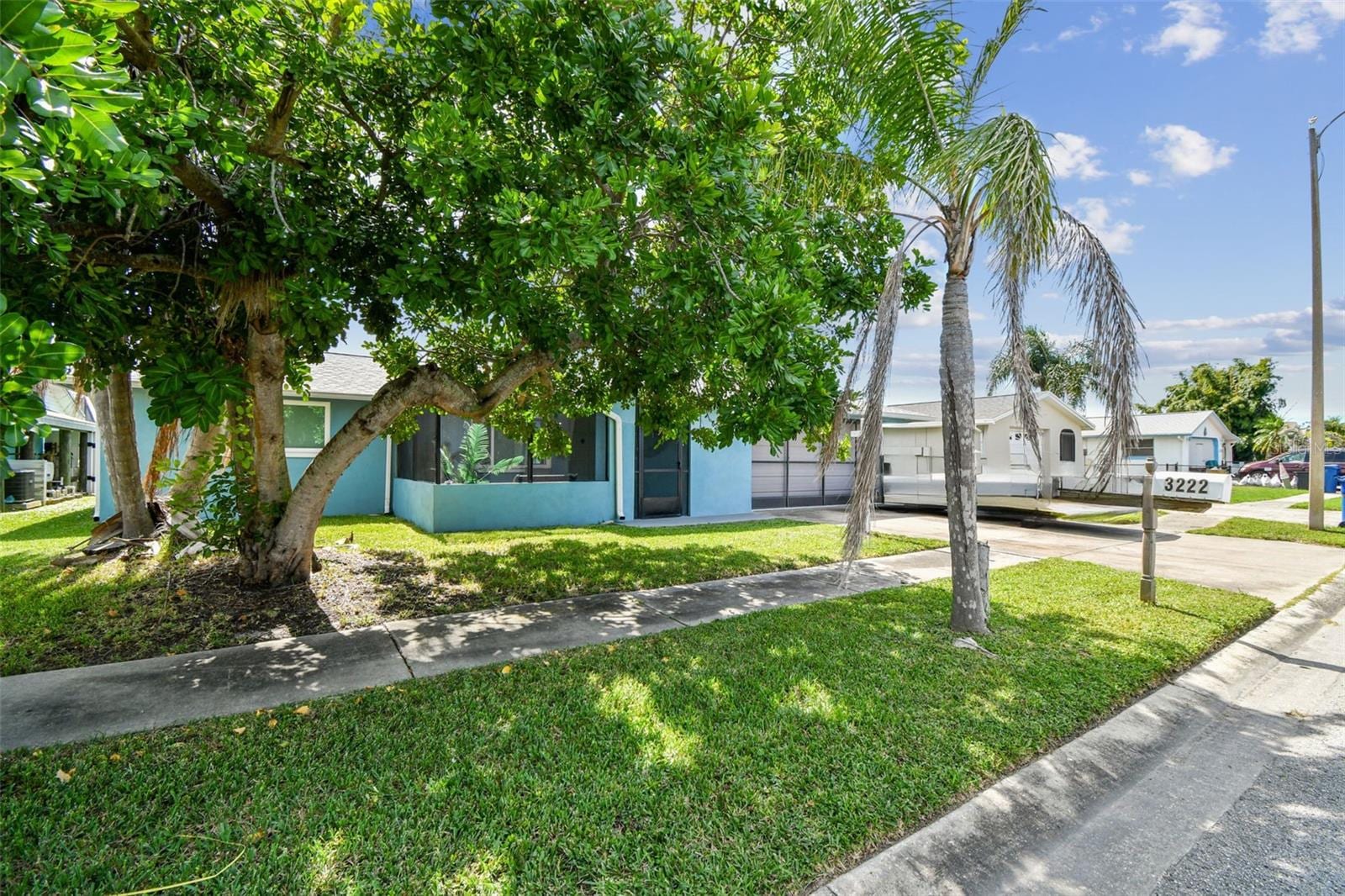 3222 Jackson Dr photo 3