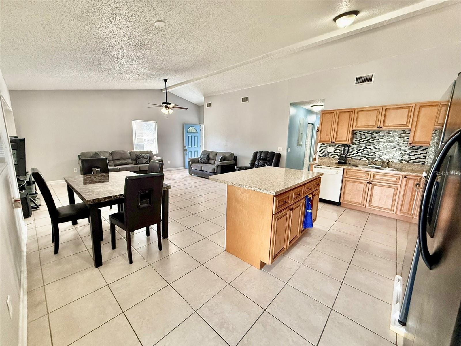 10309 Parkcrest Dr photo 5