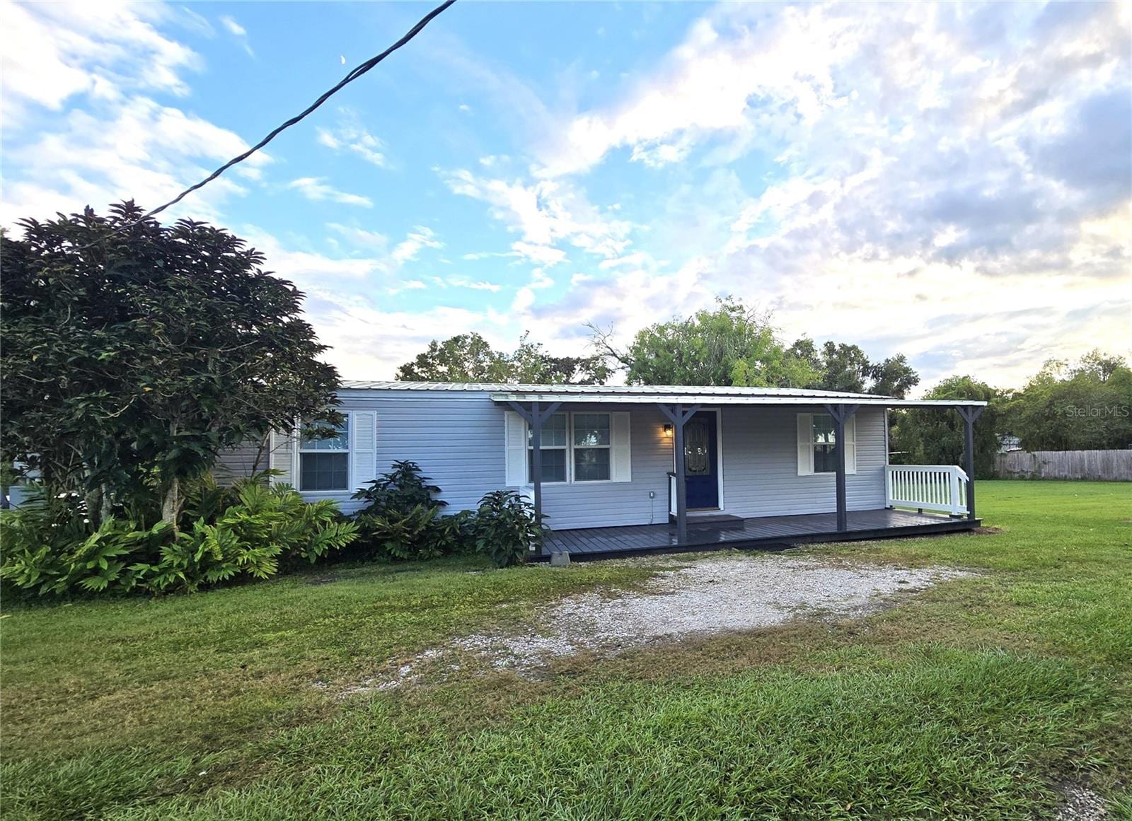 3301 Medulla Rd photo 4