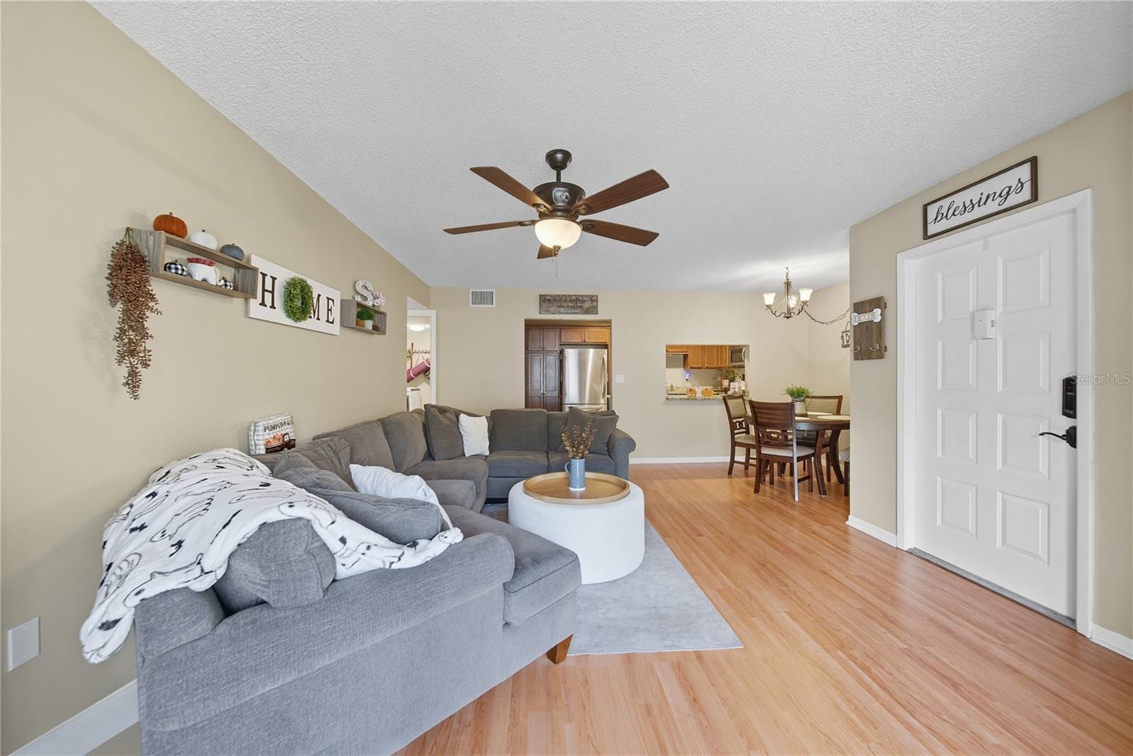 3100 Lake Pine Way #A2 photo 4