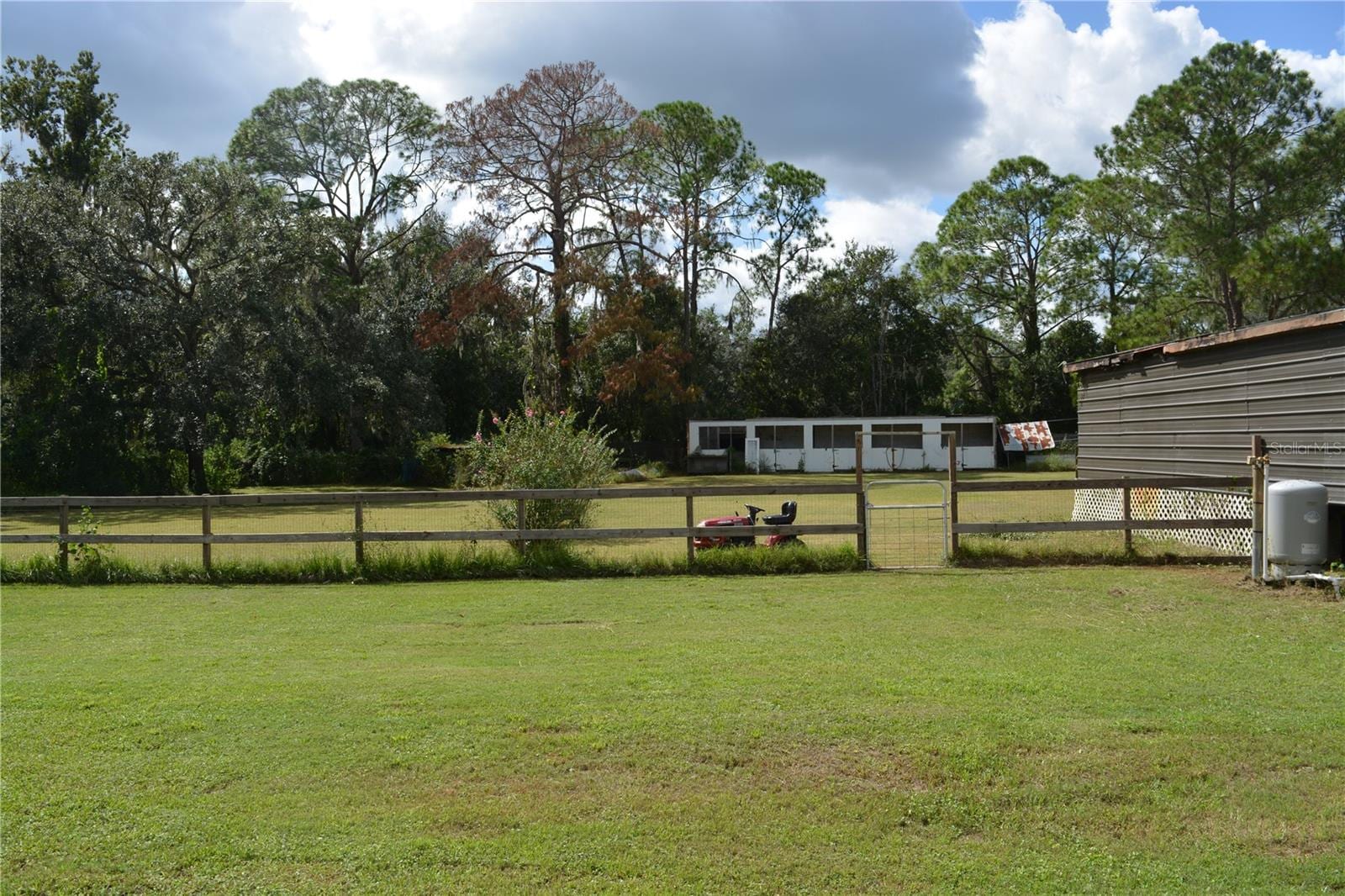4424 Rose St photo 5