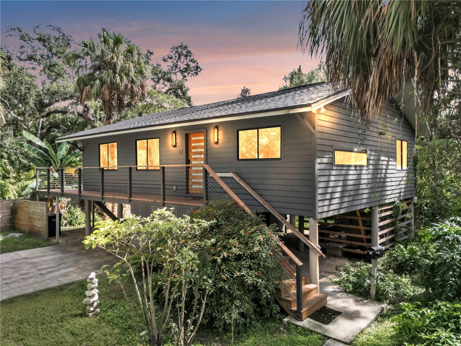 43 Hamilton Heath Dr photo 3