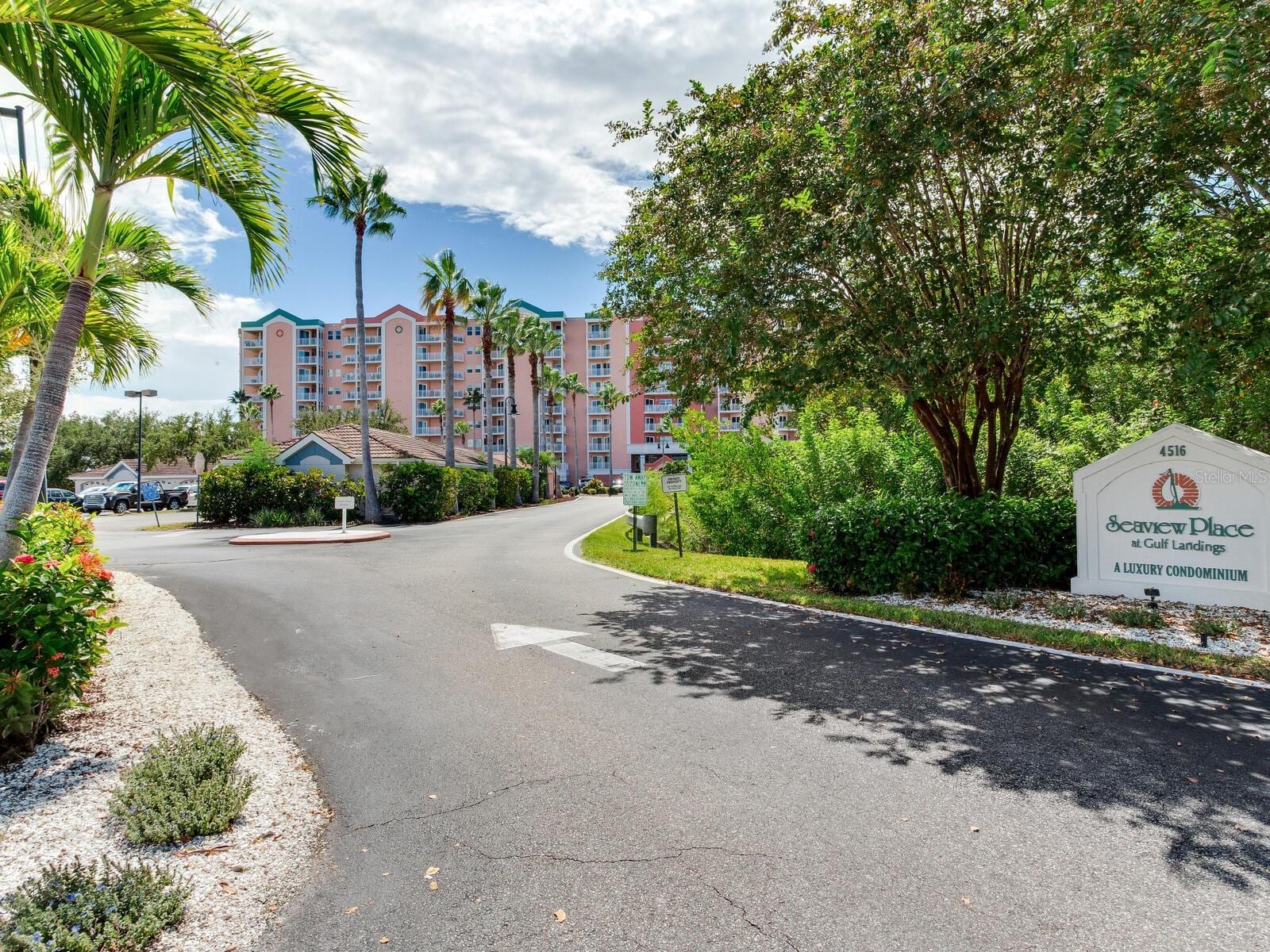 4516 Seagull Dr #520 photo 2