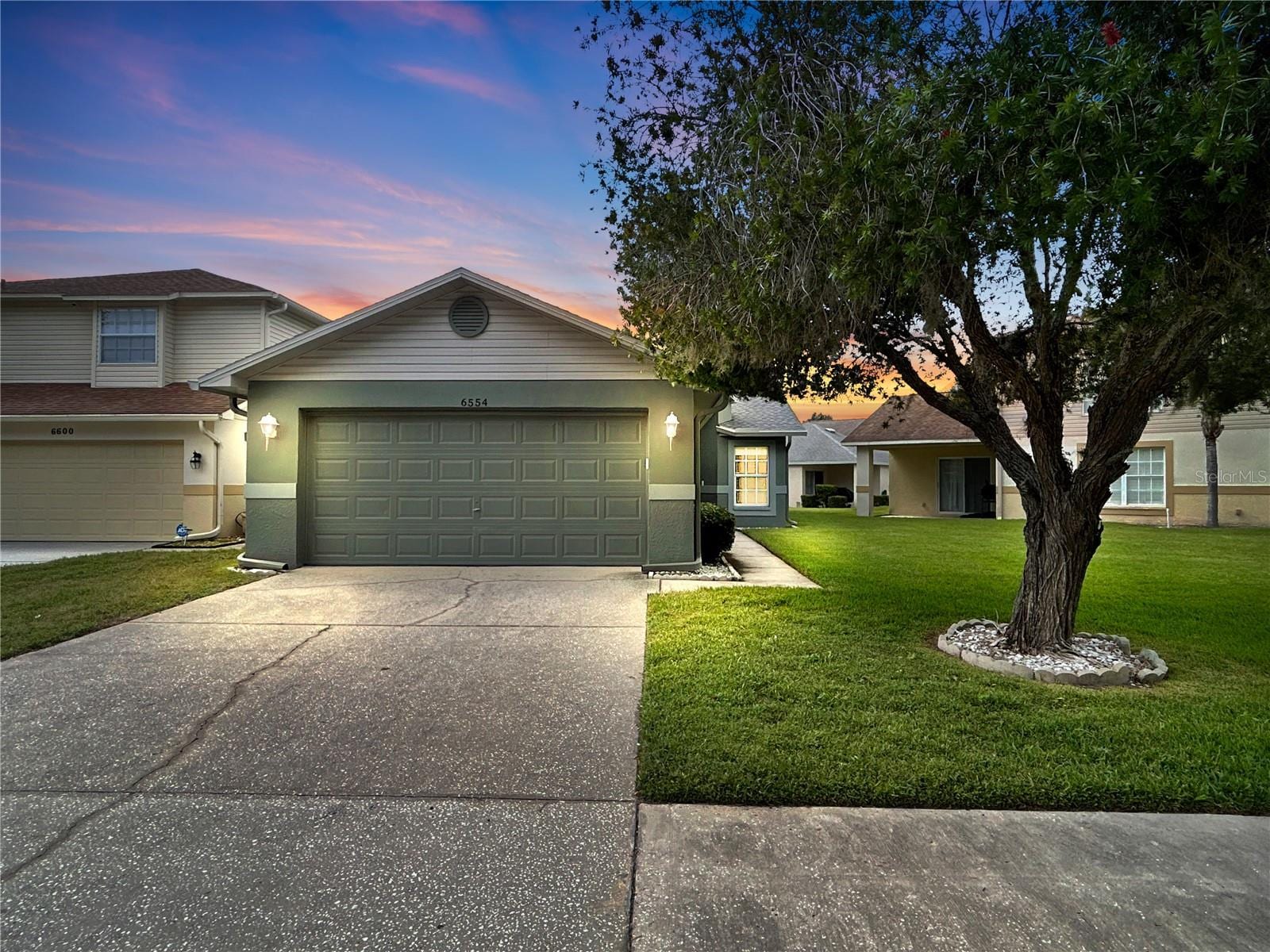 6554 Gentle Ben Cir photo 3