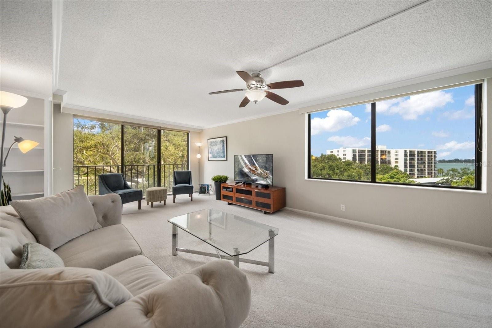 220 Belleview Blvd #410 photo 3
