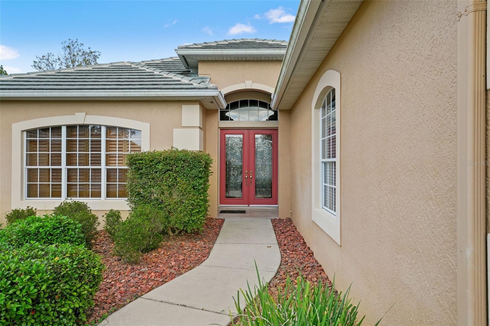 9059 Penelope Dr photo 3