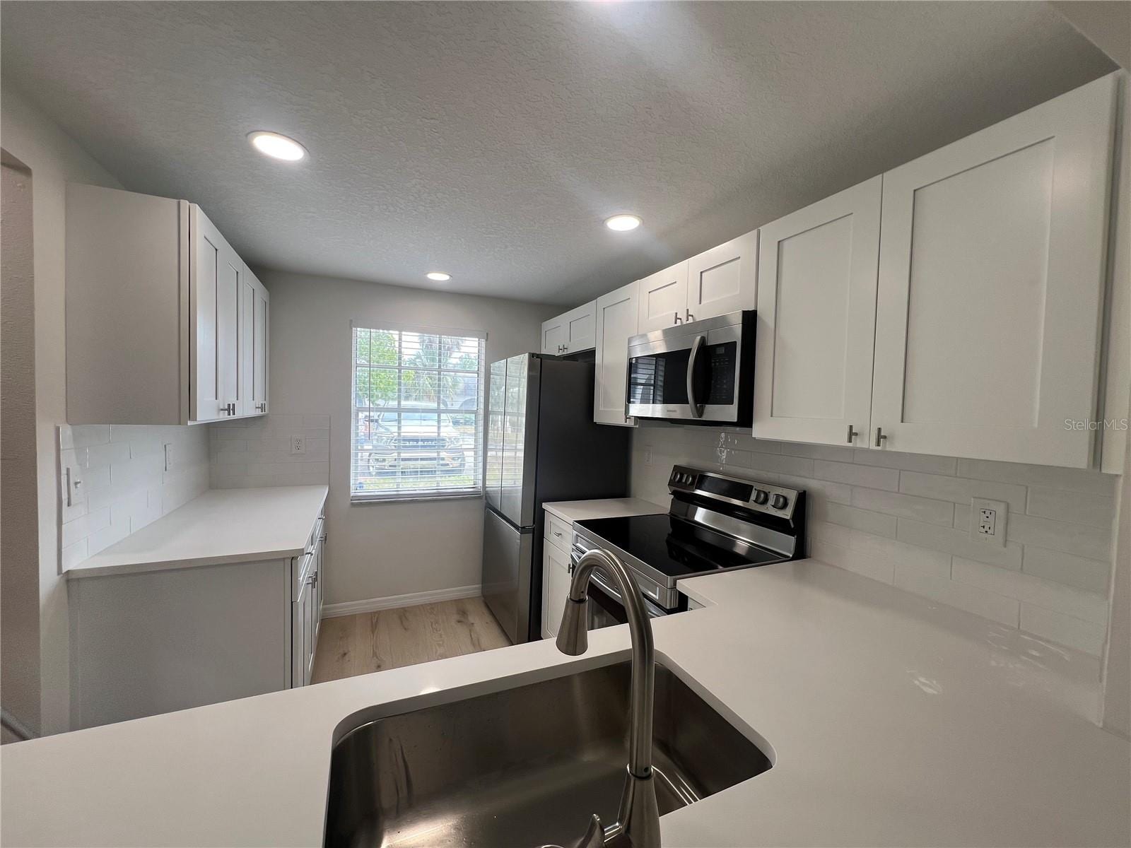 4223 E Sheldon Pl #23 photo 3