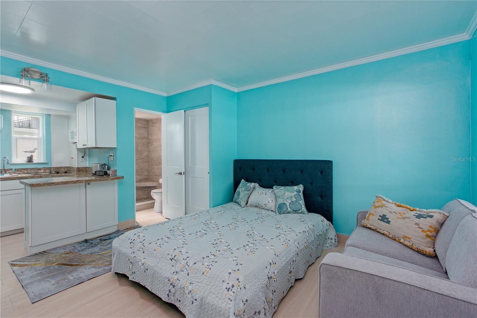11730 Gulf Blvd #4 photo 3