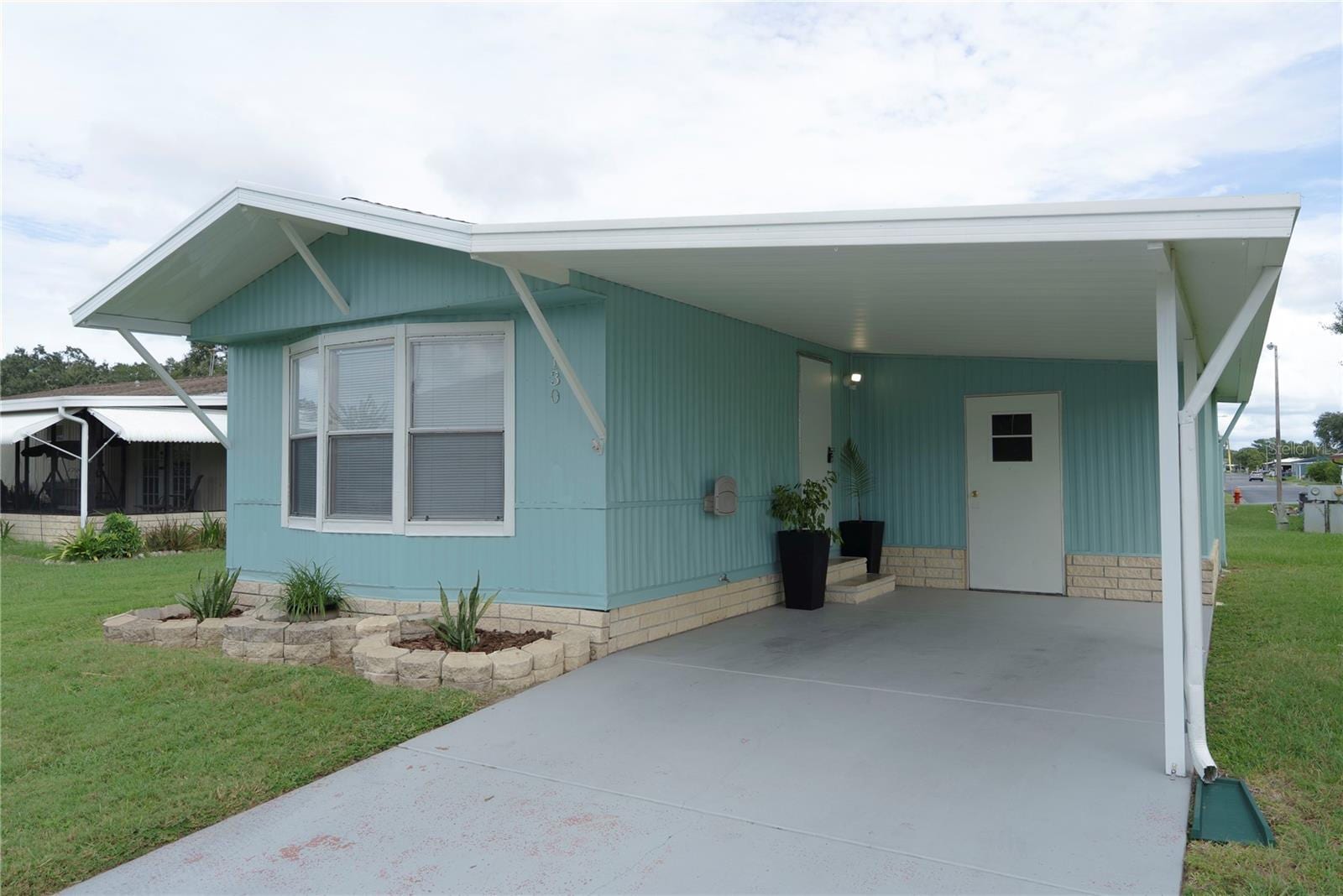 3130 Great Oak St photo 2