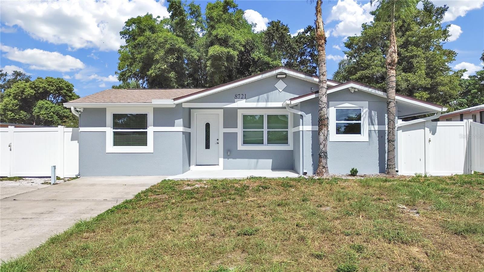 8721 N River Forest Cir photo 4