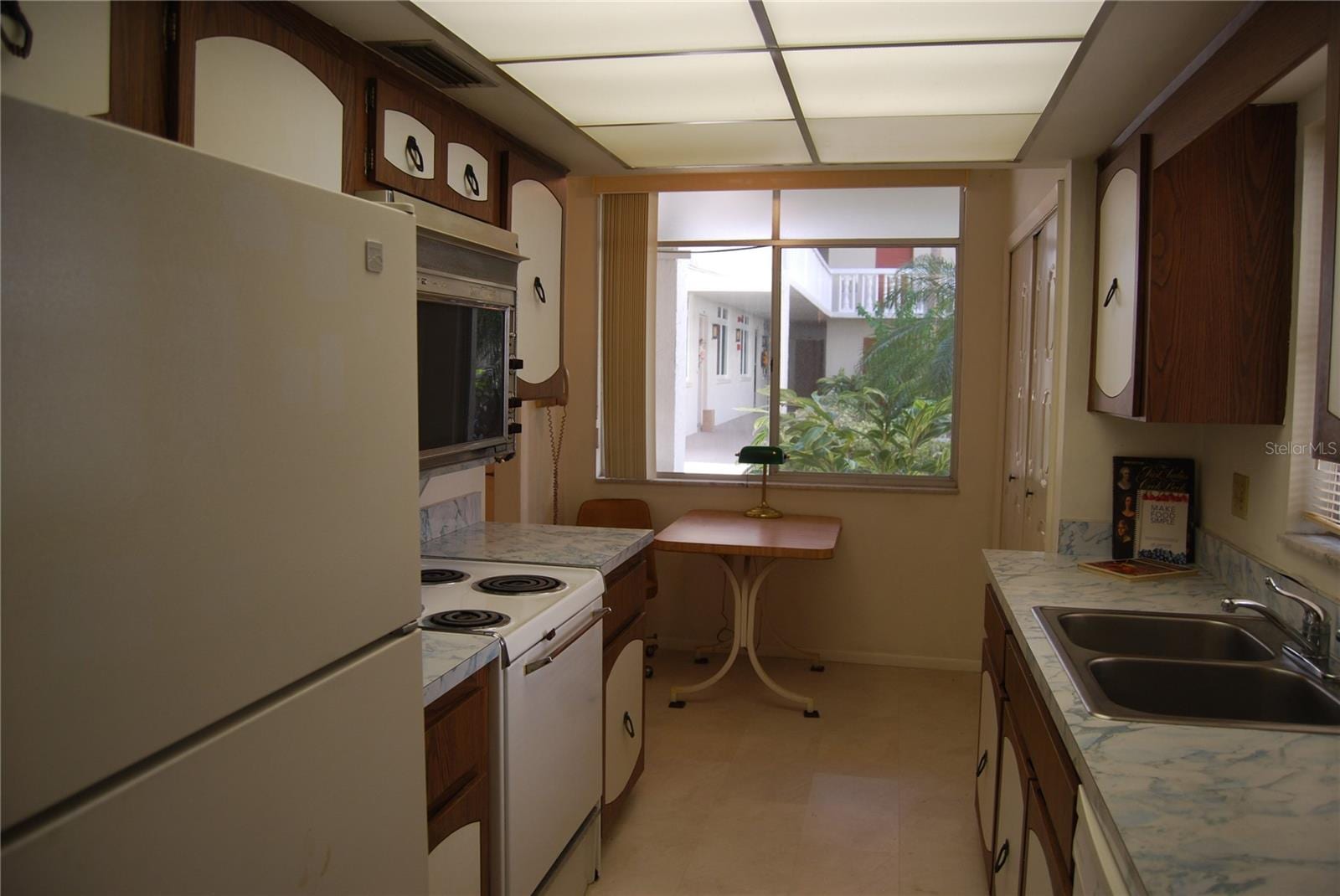 2650 Pearce Dr #106 photo 4