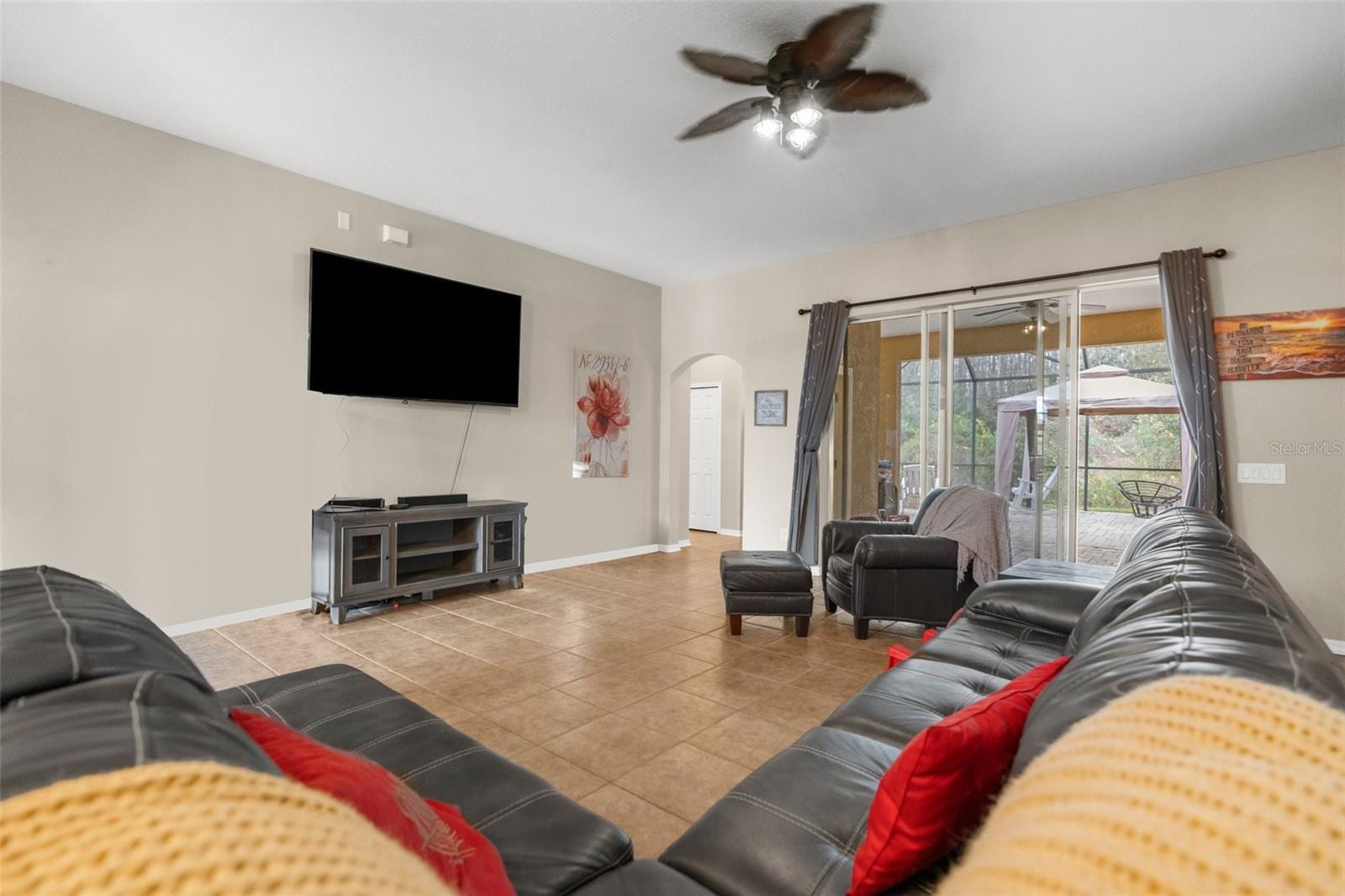 19200 Sunset Bay Dr photo 3