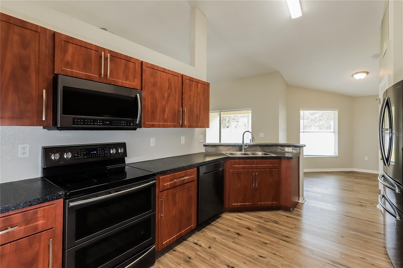 3407 Imperial Manor Way photo 4