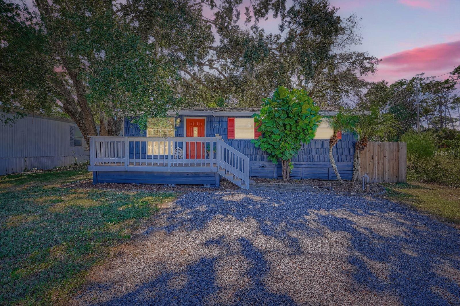 7008 Creek Dr photo 3