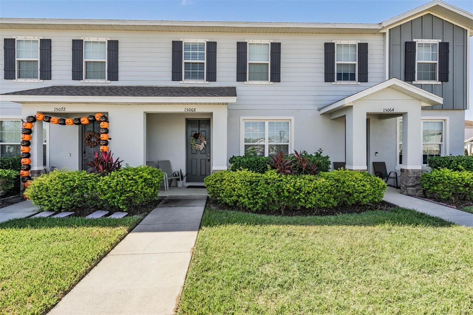 15068 Caravan Ave photo 2